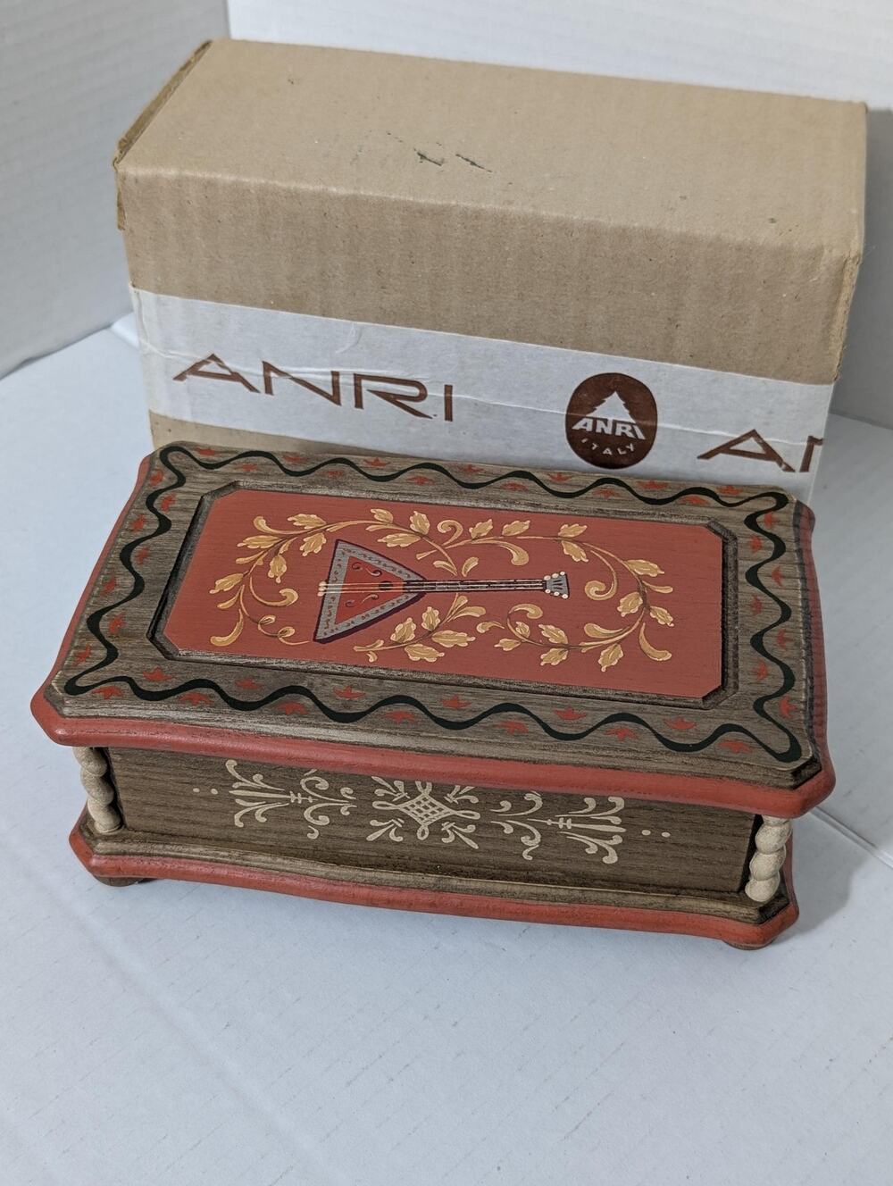 Brahms Lullaby ANRI Italy Vintage Balalaika Wood Music Box NOS